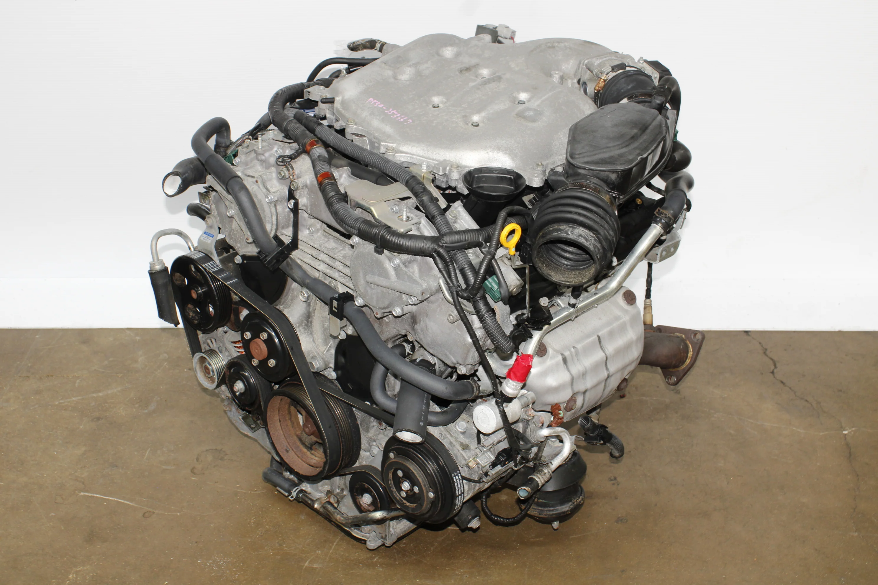 2002-2006 JDM Nissan 350Z VQ35DE 3.5L V6 RWD Engine - Image 2