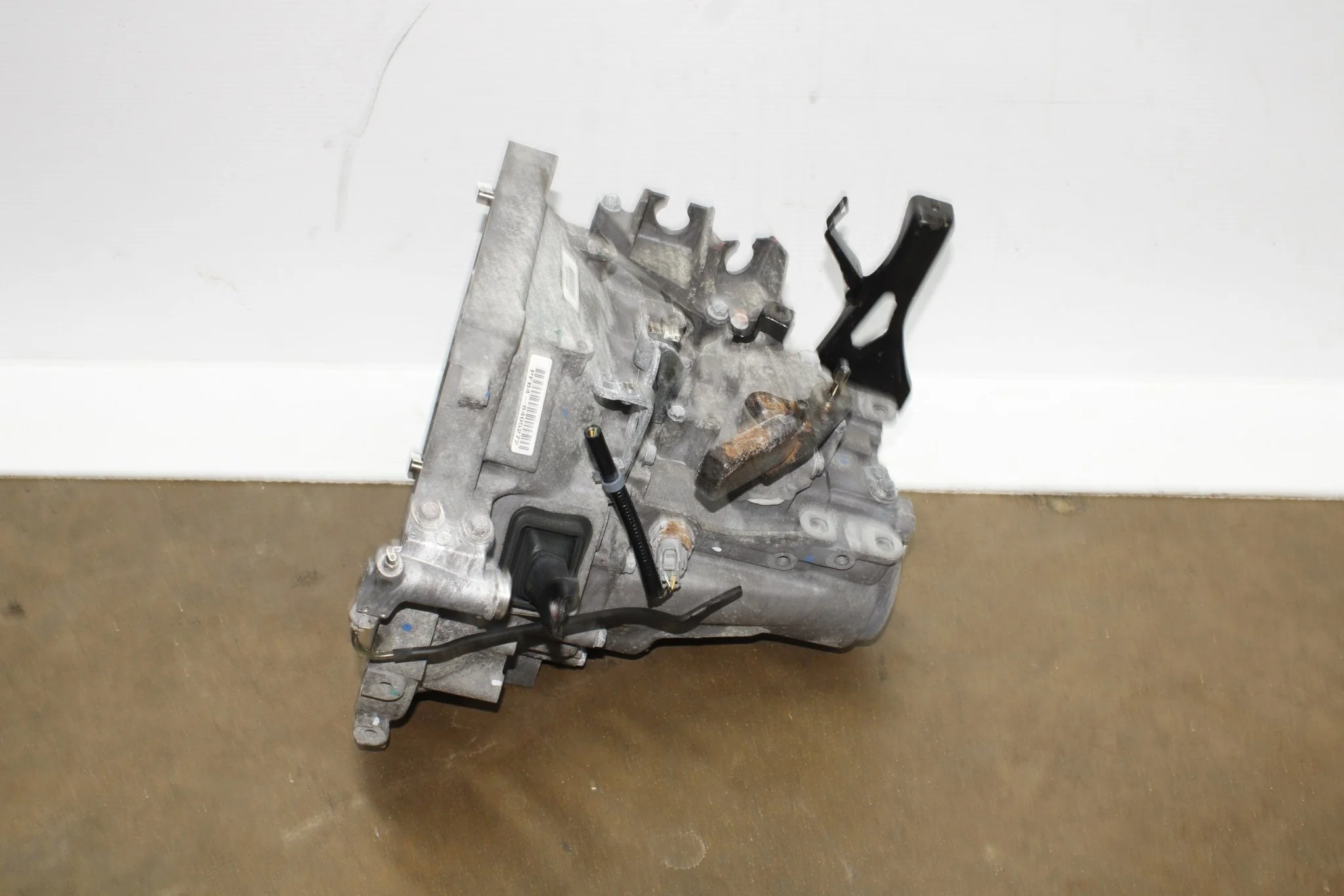 06-11 Honda Civic R18A Manual JDM Transmission - Image 2