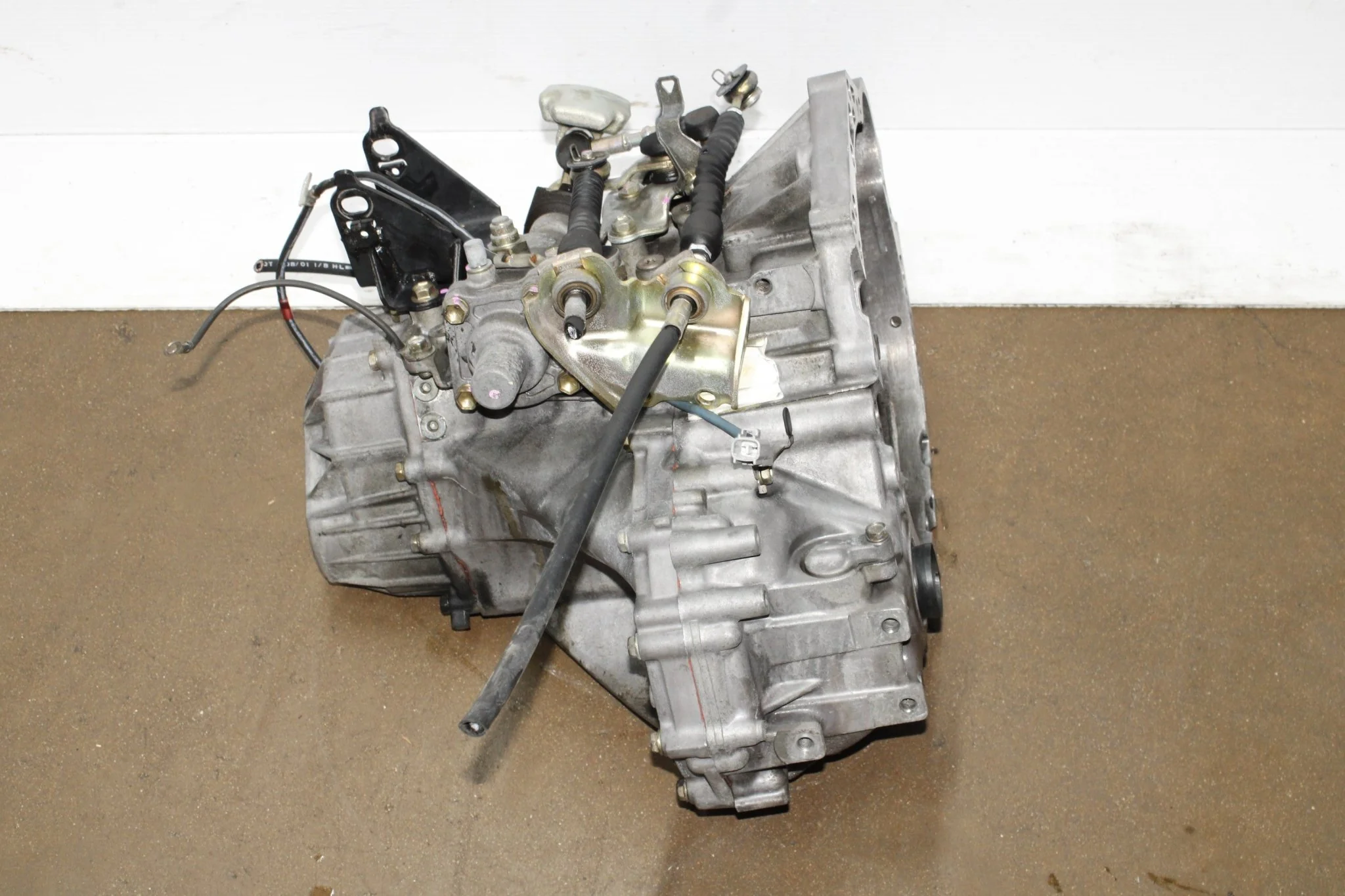 2000-2005 Toyota Celica GTS 6 Speed Manual Transmission JDM 2ZZ - Image 7