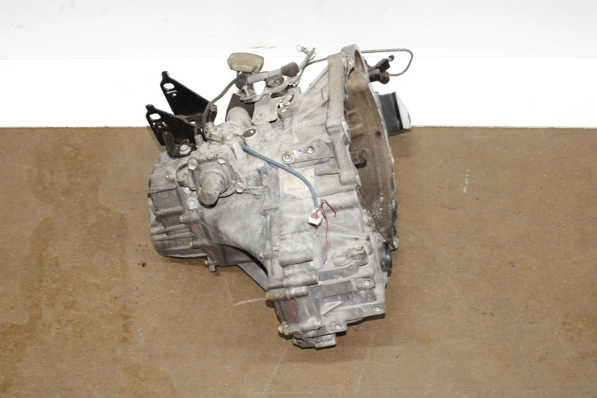 2000-2005 Toyota Celica GTS 6 Speed Manual Transmission JDM 2ZZ - Image 3