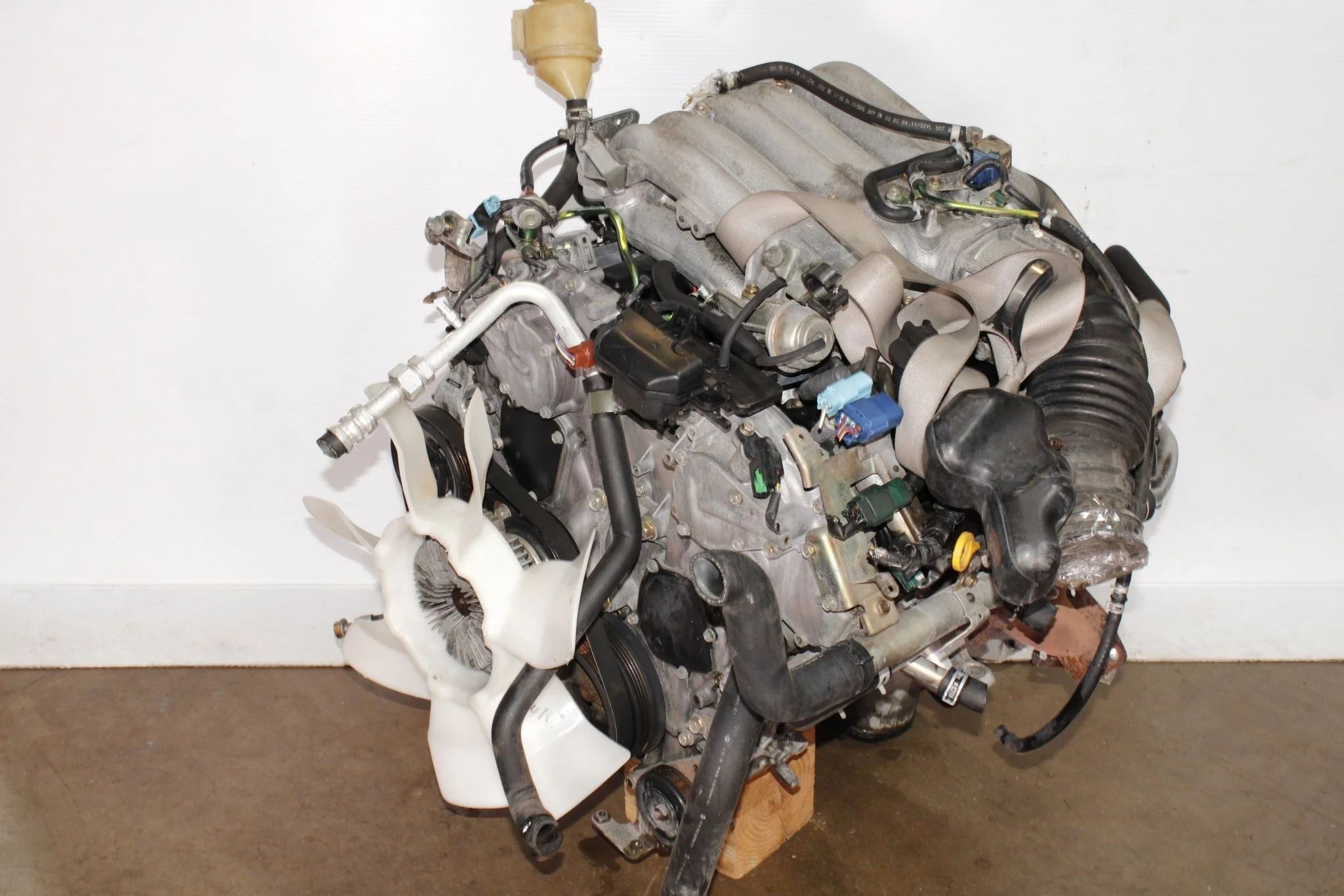 2001-2004 Nissan Pathfinder 3.5L Motor JDM VQ35DE Engine - Image 3