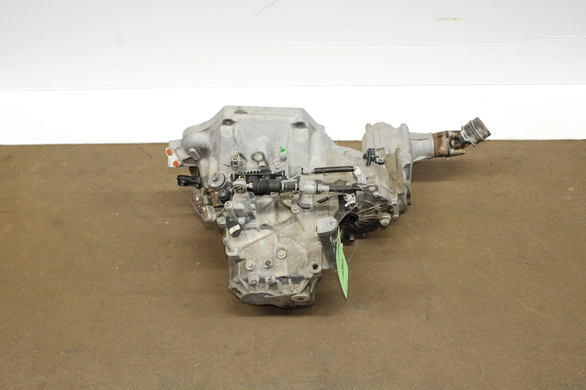 2002-2006 Honda CRV 5 Speed AWD Manual Transmission 2.0L 4 Cylinders JDM TRNS-K24-CRV-1GEN Motor - Image 4