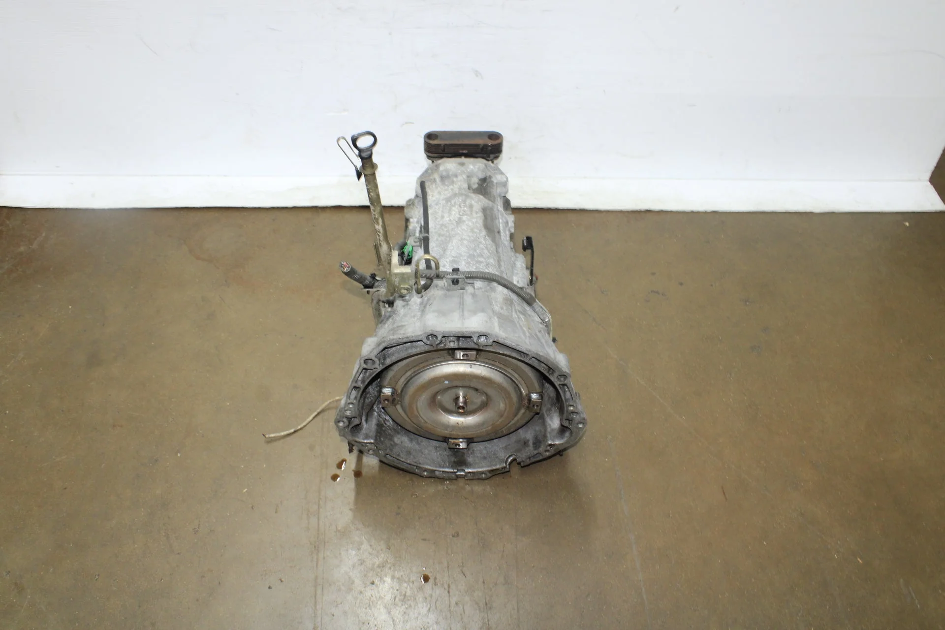 2002-2006 Infiniti G35 Automatic Transmission Used JDM VQ35-1GEN-RWD 3.5L 6 Cylinders - Image 3