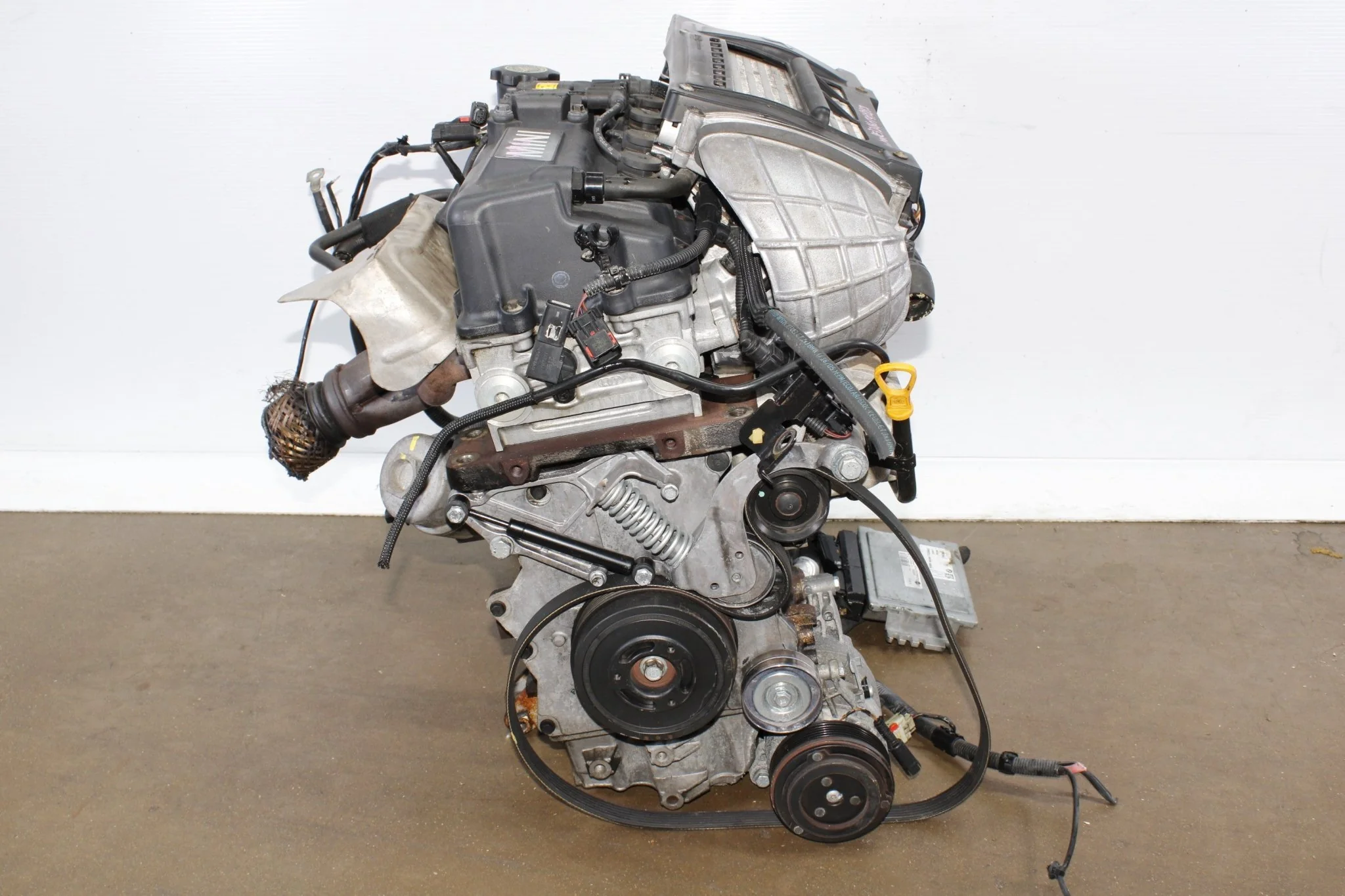 2002-2006 Mini Cooper John Cooper Work Supercharged Engine 1.6L - Image 4