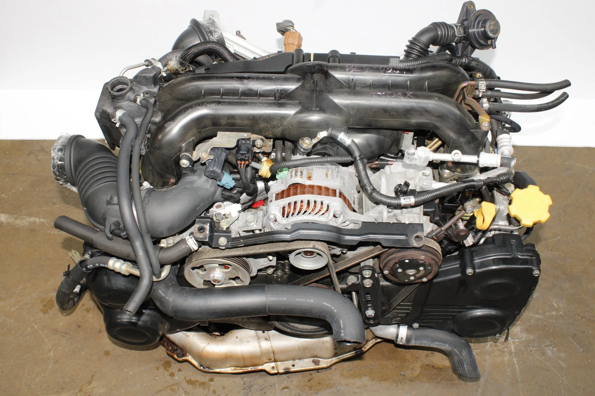 2004-2006 Subaru Legacy GT Motor Used JDM EJ20X Engine 2.0L 4 Cylinders - Image 3