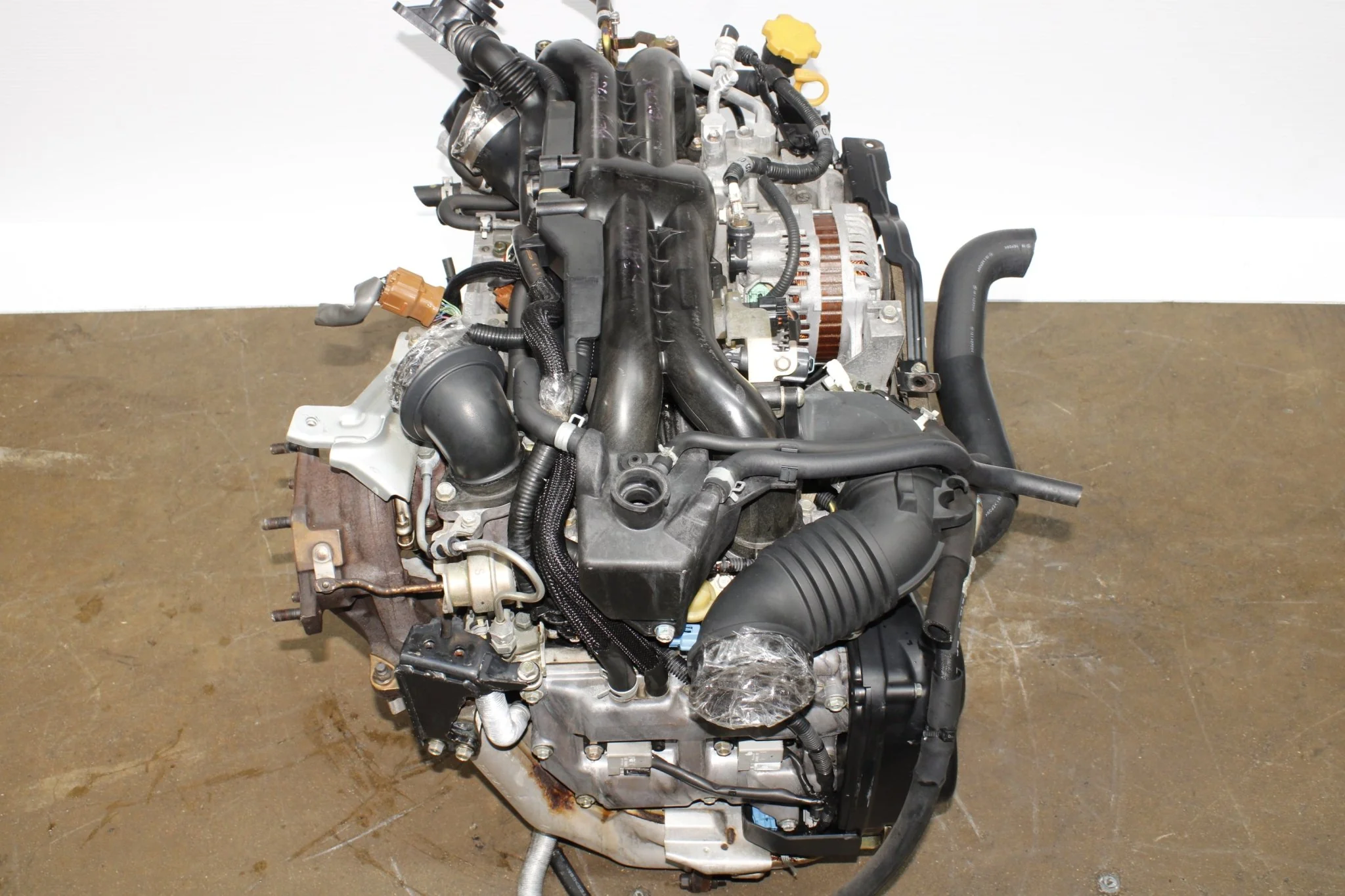 2004-2006 Subaru Legacy GT Motor Used JDM EJ20X Engine 2.0L 4 Cylinders - Image 4