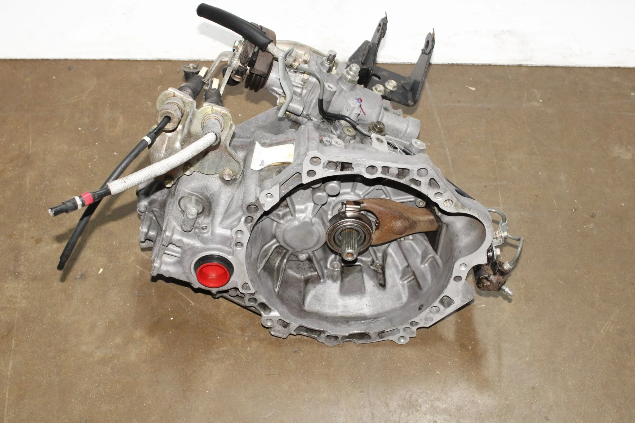 2004-2007 Toyota Corolla 6 Speed Manual Transmission JDM 2ZZ - Image 5