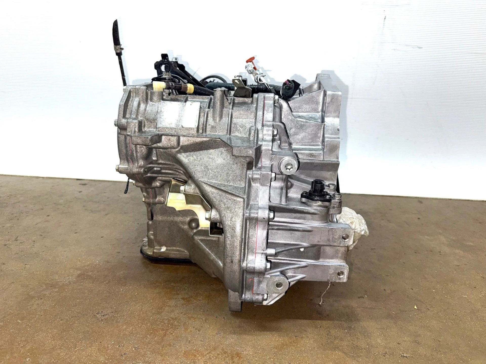 2004-2008 Toyota Corolla FWD Transmission 1.8L 4 Ccylinder - Image 4