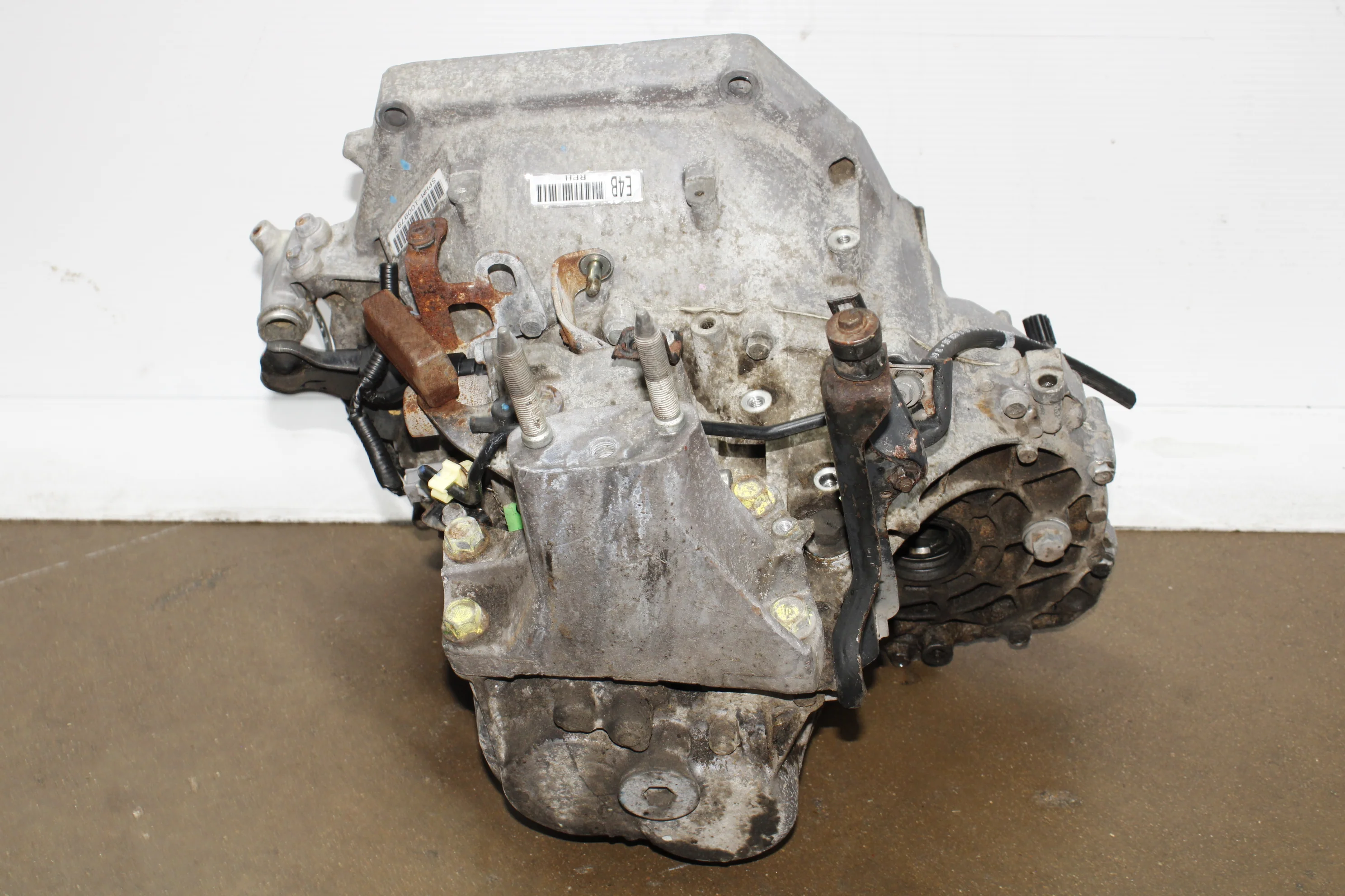 2006-2011 Honda Civic 6 Speed Manual Transmission JDM R18A - Image 2