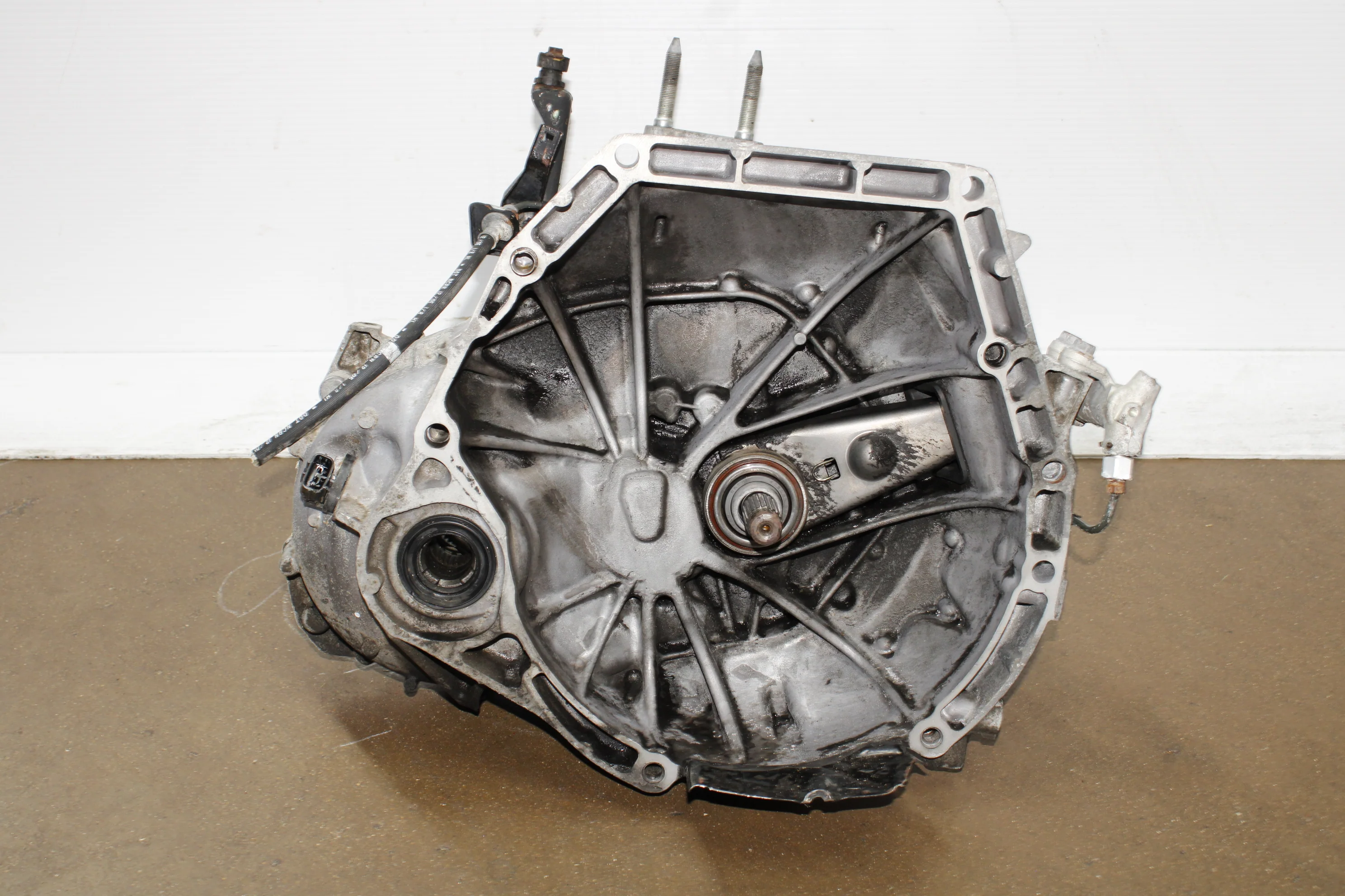 2006-2011 Honda Civic 6 Speed Manual Transmission JDM R18A - Image 6
