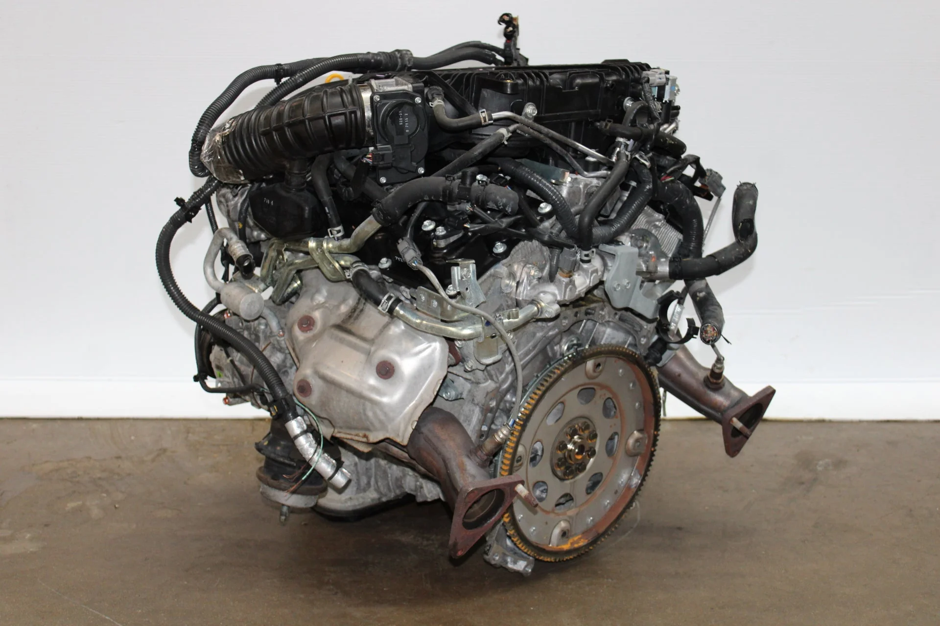 2007-2009 JDM Nissan 350Z VQ35HR 3.5L V6 RWD Engine - Image 6