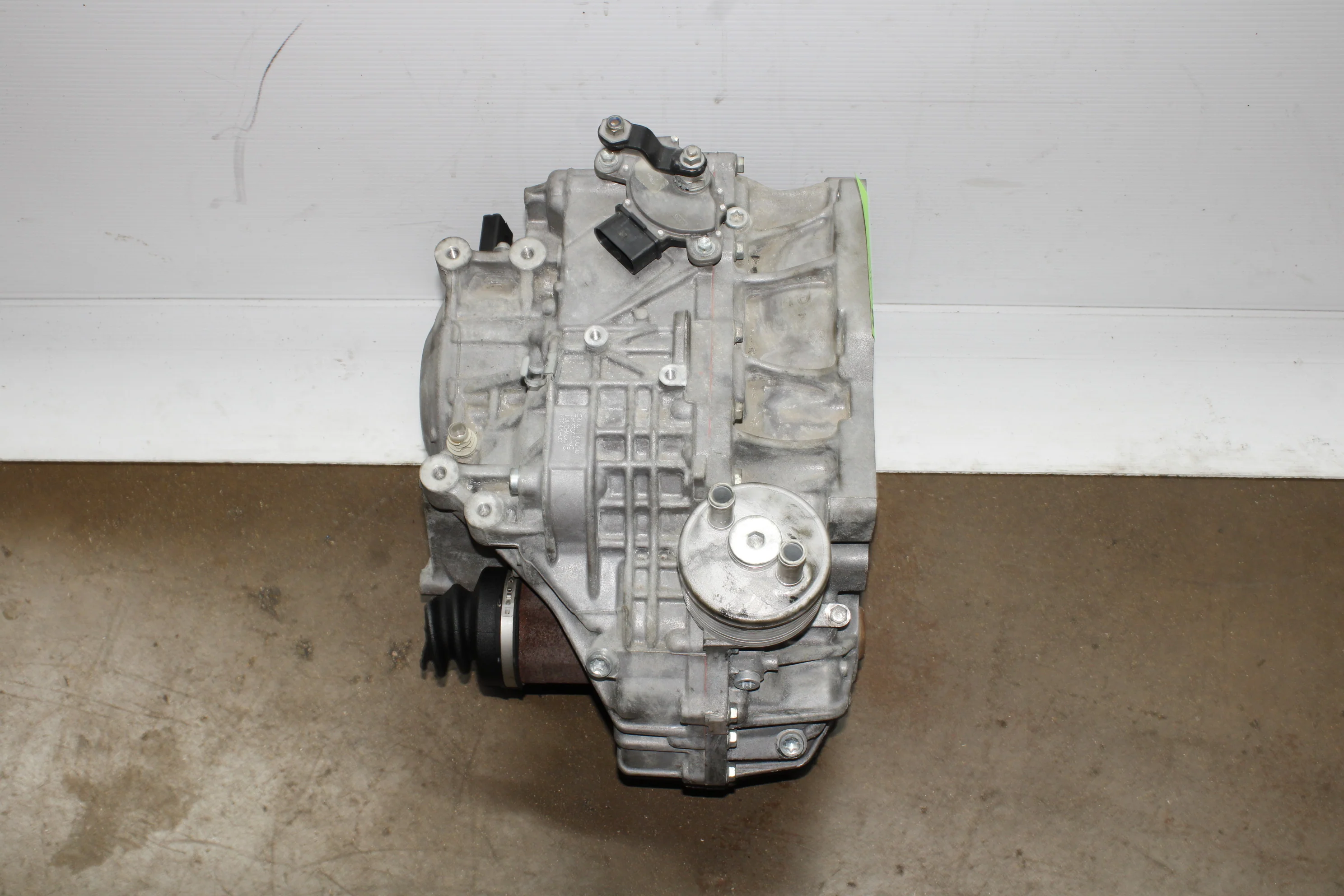 2007-2013 Mini Cooper Base Model 6 Speed Auto Turbo Transmission - Image 7