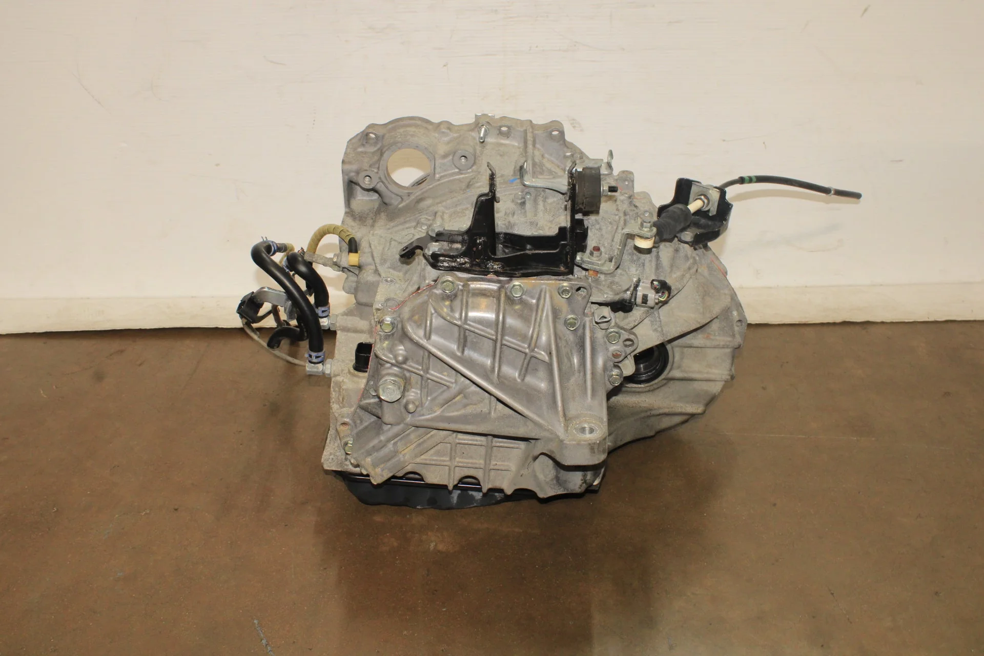 2010-2015 Lexus RX350 Automatic FWD Transmission Used JDM 2GRFE 3.5L 6 Cylinders - Image 6