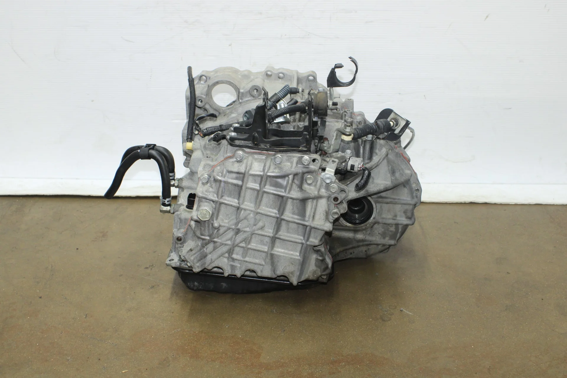 2007-2016 Toyota Camry Automatic Transmission Used JDM 2GRFE 3.5L 6 Cylinders - Image 4