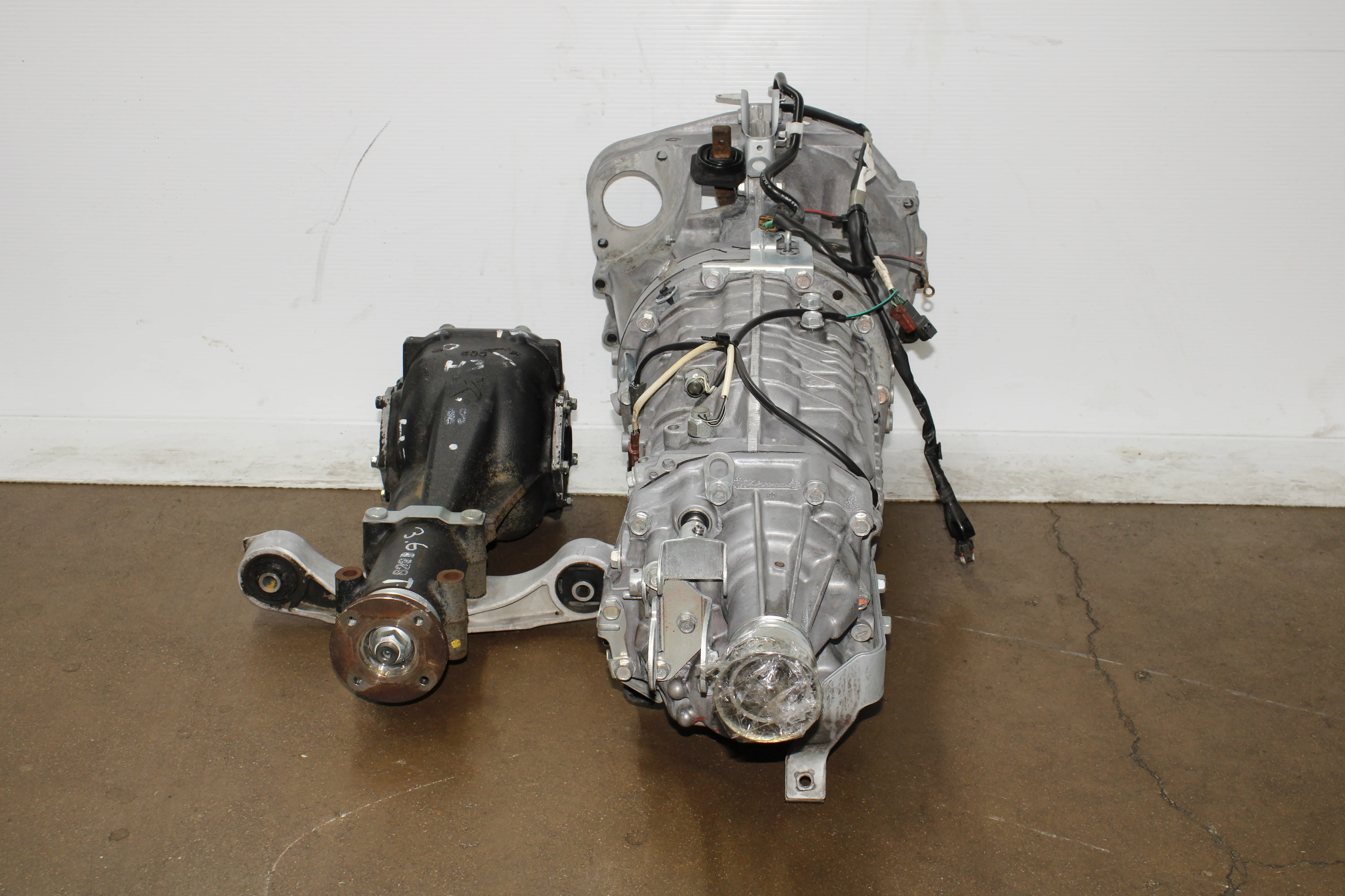 2008-2014 Subaru WRX STI 6 Speed Manual DCCD Transmission 3.6 Final Drive Diff - Image 8