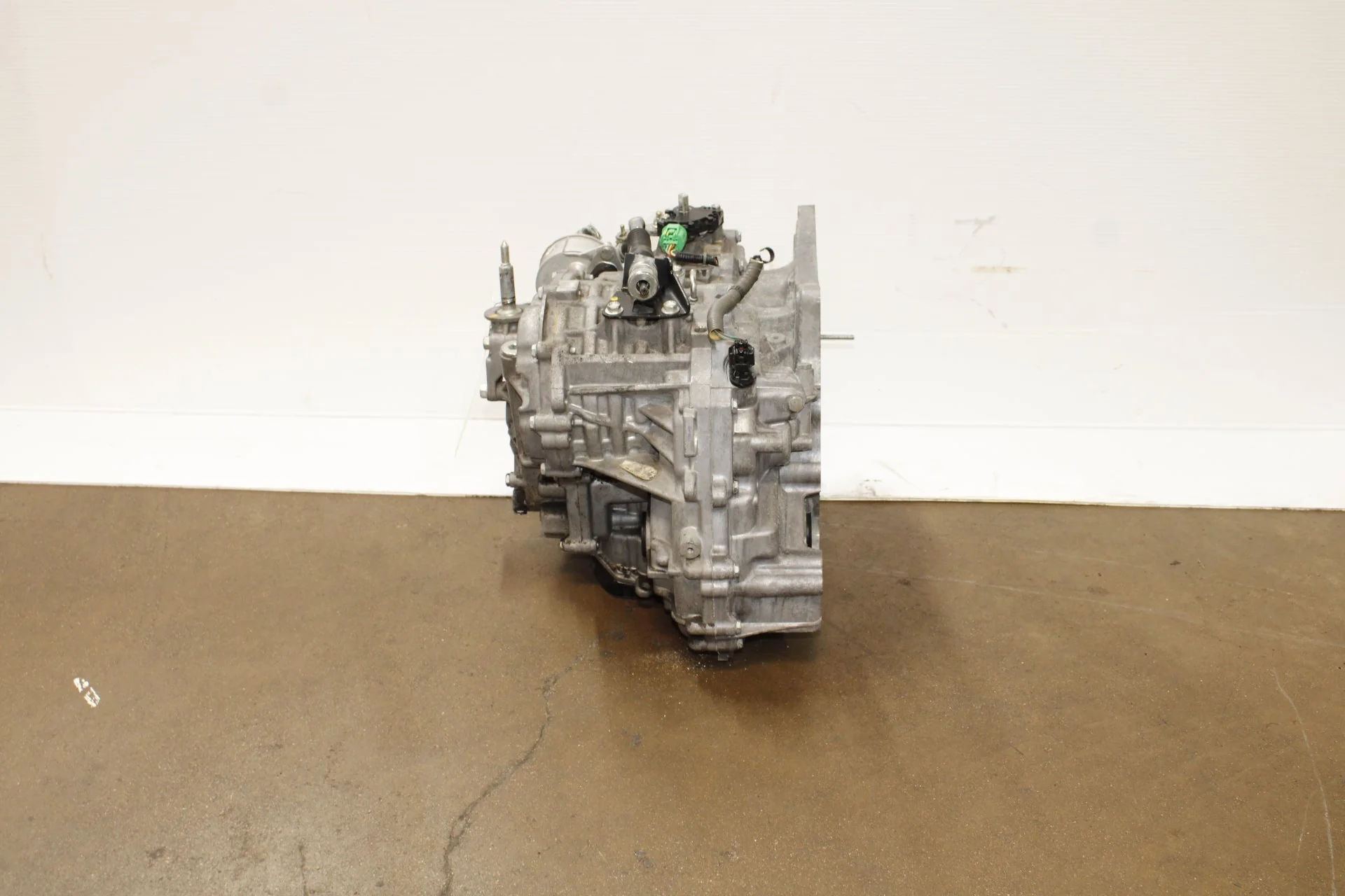 2009-2012 Nissan Versa JDM Transmission MR18 1.8L 4 Cylinders - Image 4
