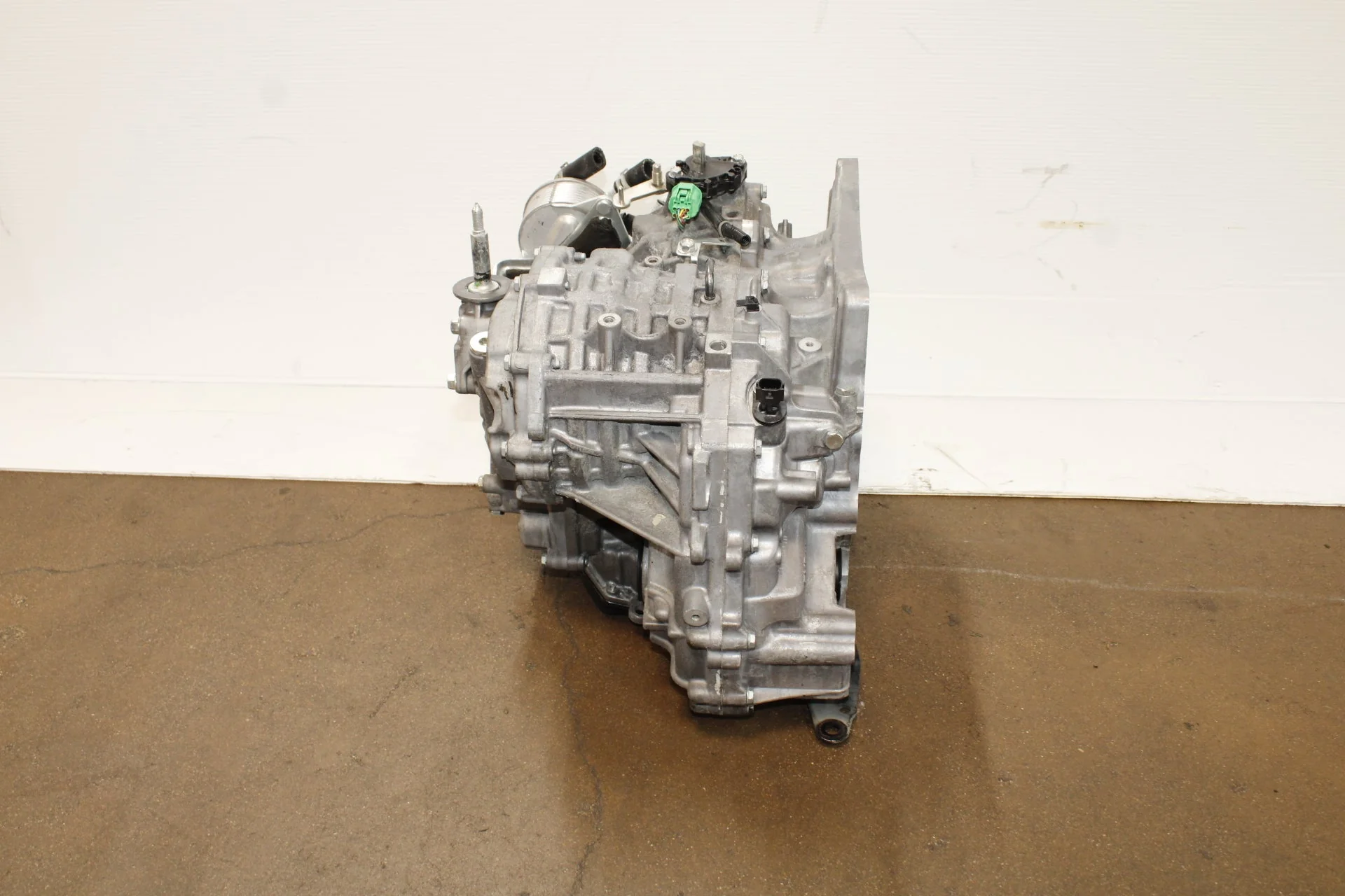 2009-2014 Nissan Cube Automatic JDM Transmission MR18 1.8L 4 Cylinders - Image 8