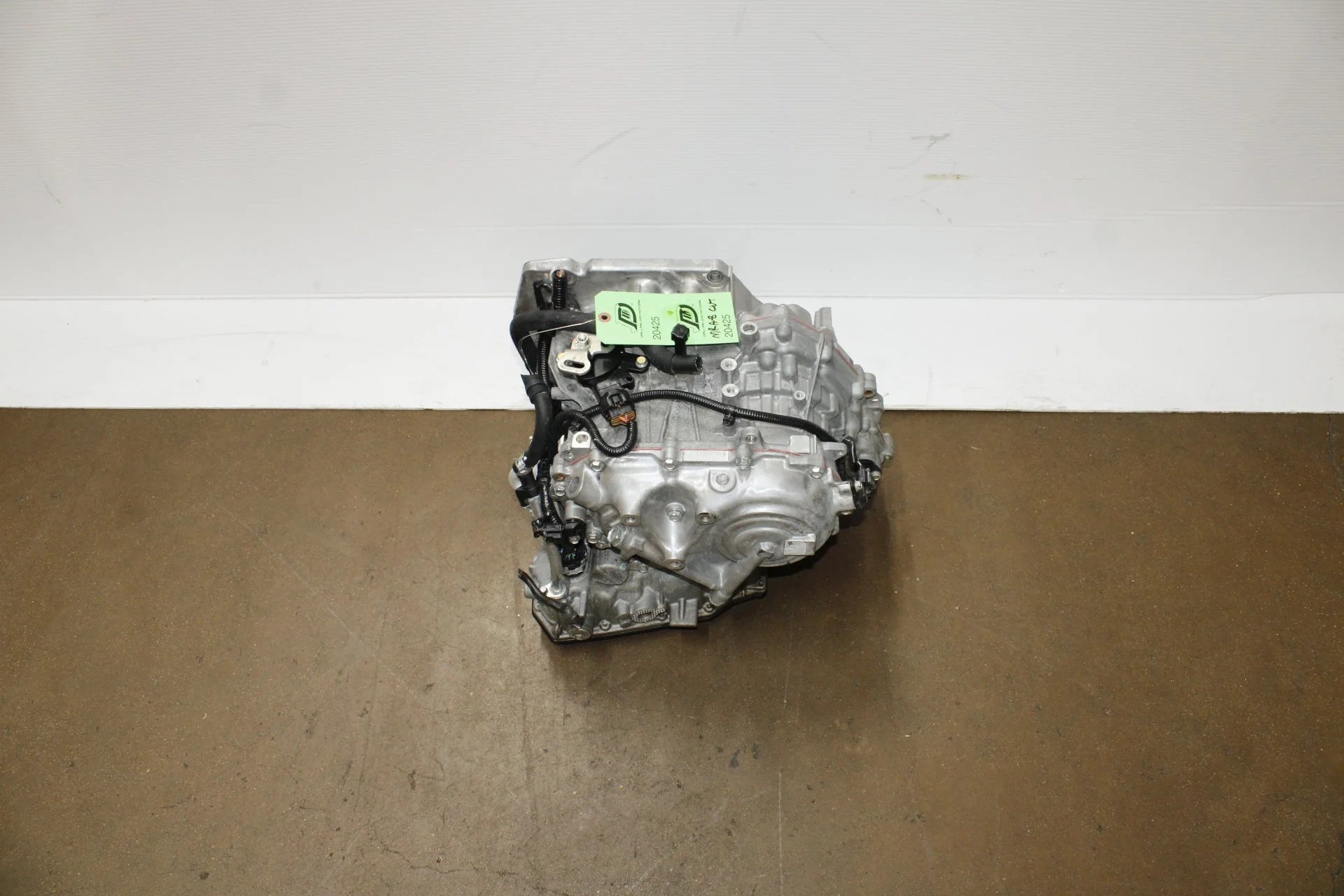 2009-2012 Nissan Versa Automatic Transmission Used JDM MR18 1.8L 4 Cylinders - Image 5