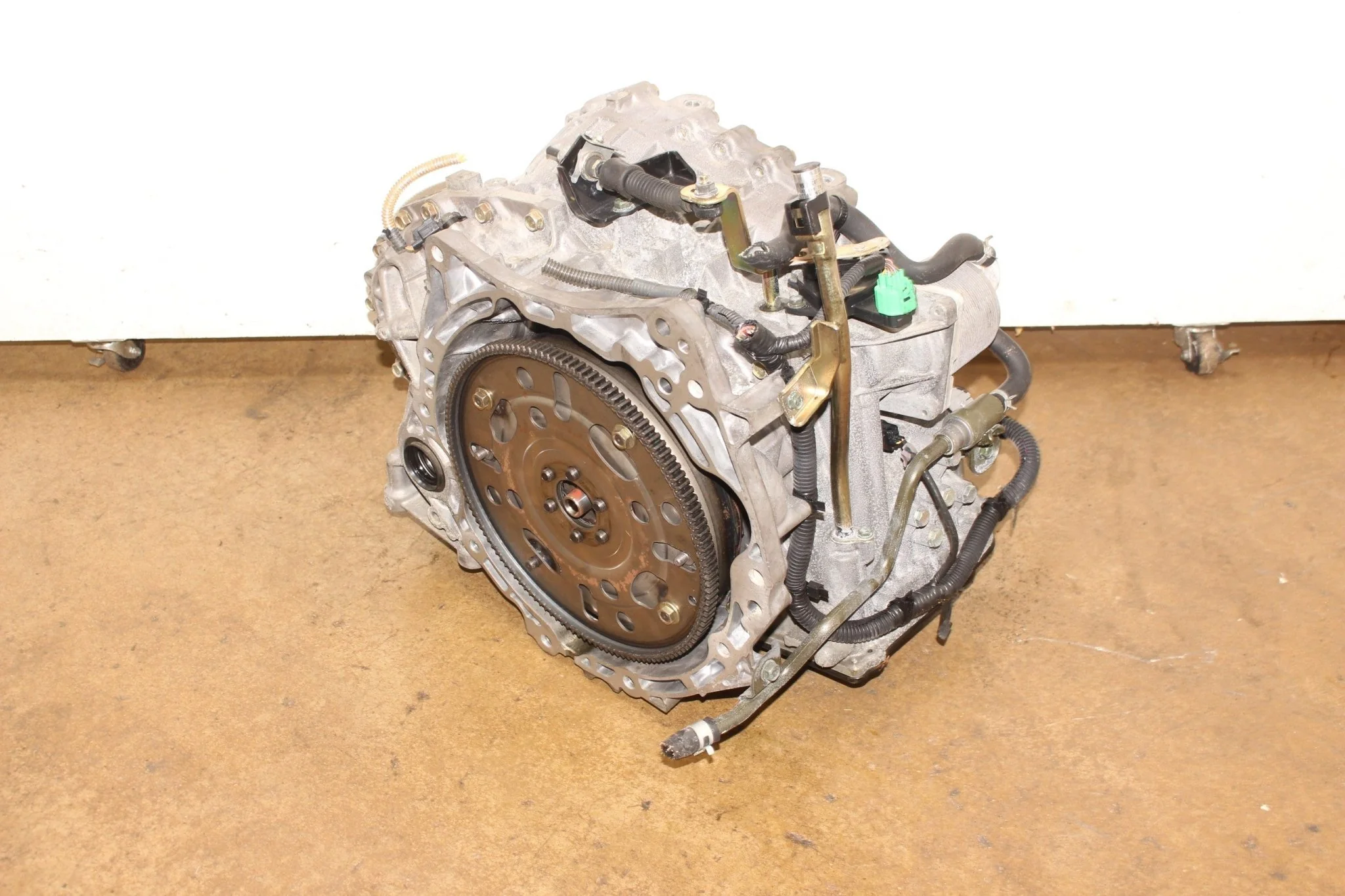2013-2014 Nissan NV200 Automatic JDM Transmission MR20 2.0L 4 Cylinders - Image 3