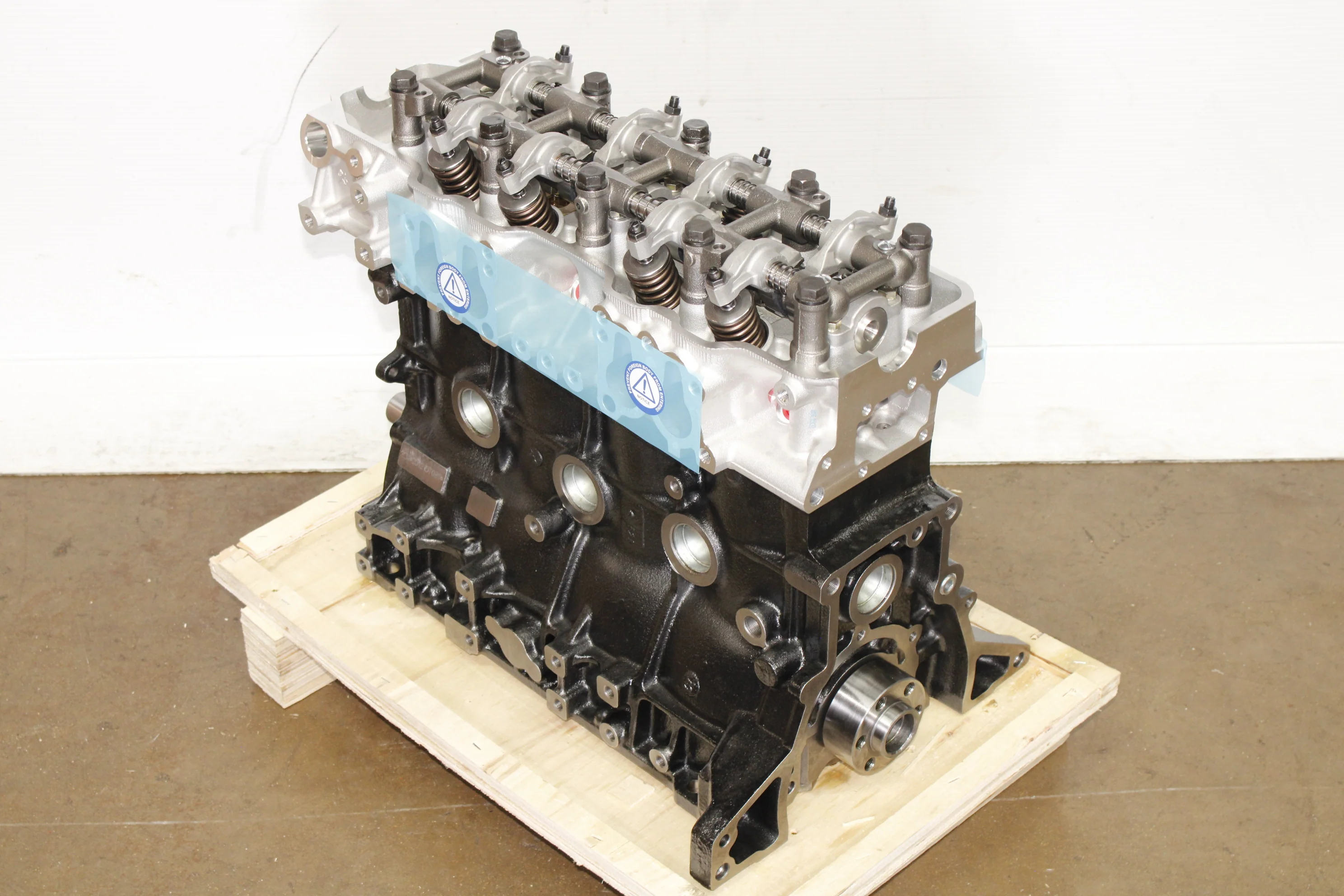 Brand New 1985 1995 Toyota 4Runner 2.4L Engine 22R-E 4-Cylinder Motor - Image 2